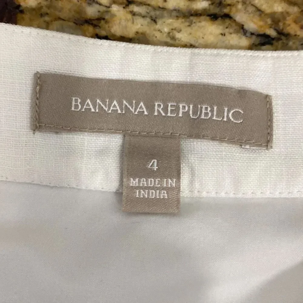 Banana Republic Geo Pattern Silver Sequin Beaded Mini Skirt